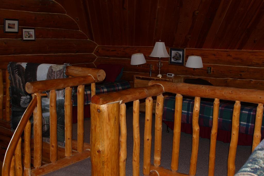 Wise Old Hunter Lodge Anchor Point Cameră foto